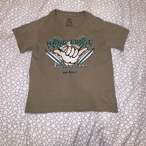 ‘hang loose🤙🏾’ graphic tee